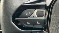 Peugeot 208 1.2 PureTech 100 Allure 5dr Petrol Hatchback